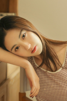 漂亮后妈甜翻全家